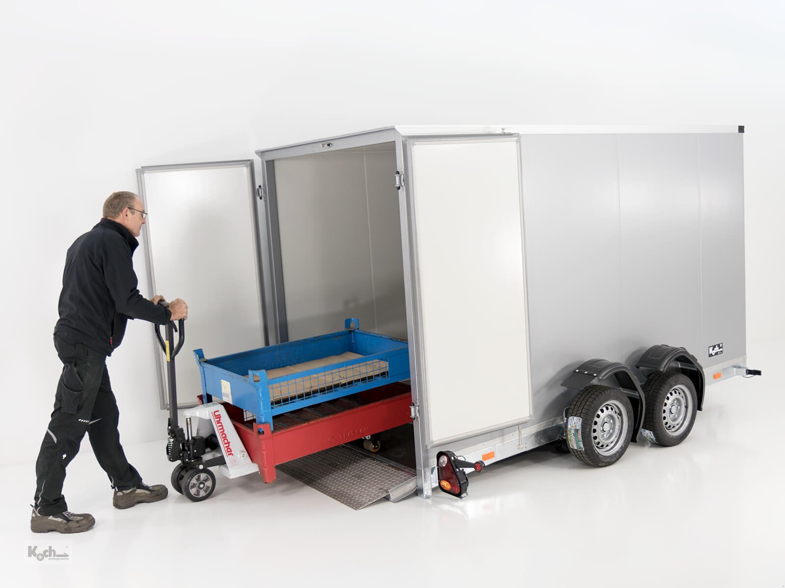 Anhänger des Typs Sonstige Koffer-Absenkanhänger 157x343cm Höhe:190cm 2,7t|silber (Ko13281934So), Neumaschine in Winsen (Luhe) (Bild 1)